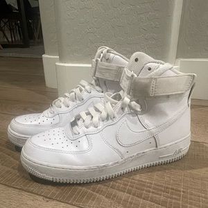 Nike Air Force 1 High